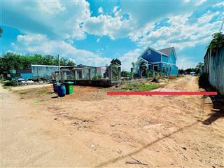 Đất thổ cư giá rẻ nhất khu vực đồng phú có sổ sang tên ngay 240 triệu bao sang tên,giáp đường nhựa