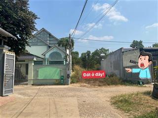 215 triệu đất ngay thị trấn trung tâm đồng phú đồng nai,sổ sẵn bao rẻ nhất khu vực. đủ duyên nhắn e