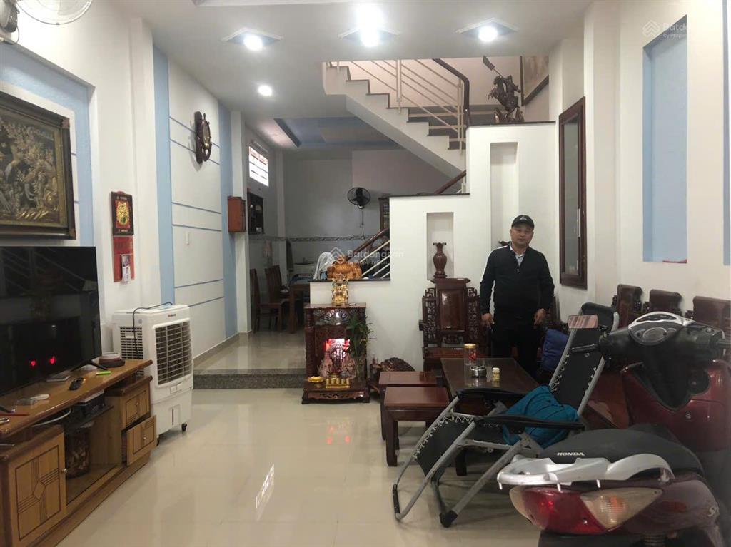 Ban nhà hẻm oto đường số 4, kp6 hiệp bình phước thủ đức