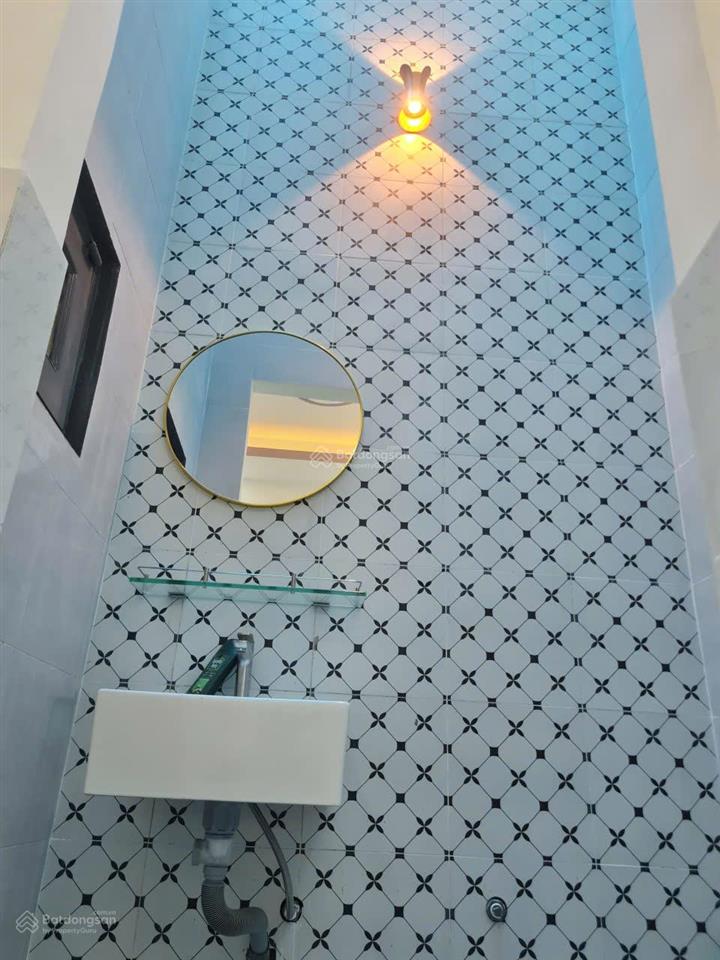 Bán nhà riêng đẹp khu dân cư đối diện gigamall