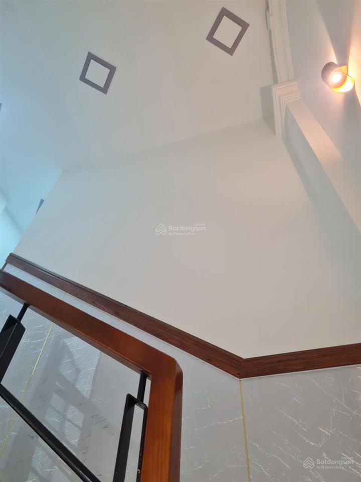 Bán nhà riêng đẹp khu dân cư đối diện gigamall