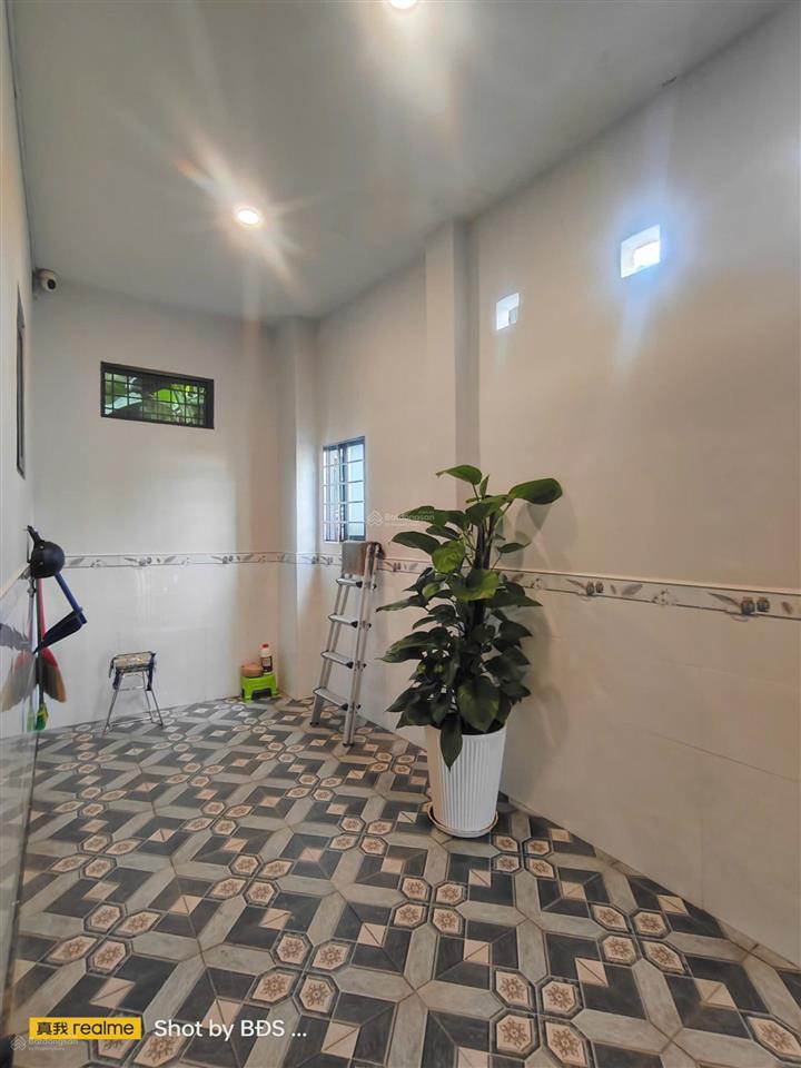 Bán nhà riêng đường số 42 hbc thủ đức