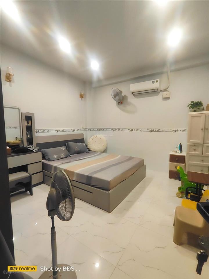 Bán nhà riêng đường số 42 hbc thủ đức
