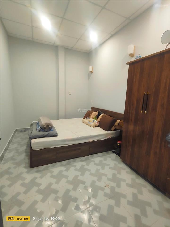 Bán nhà riêng đường số 42 hbc thủ đức