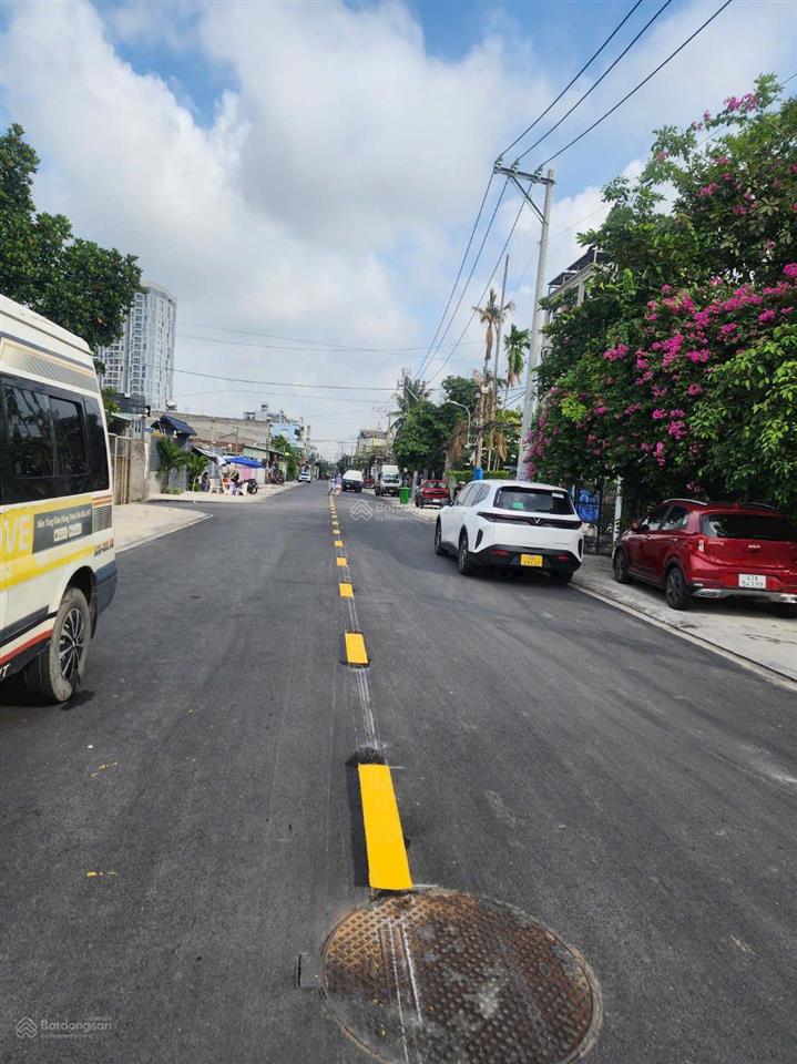 Bán cặp đất liền kề mặt tiền đường 520 ql13