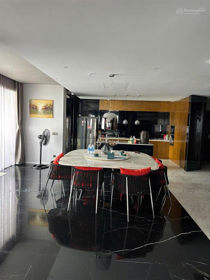 Bán căn hộ sunrise city central 2pn giá chỉ 8 tỷ
