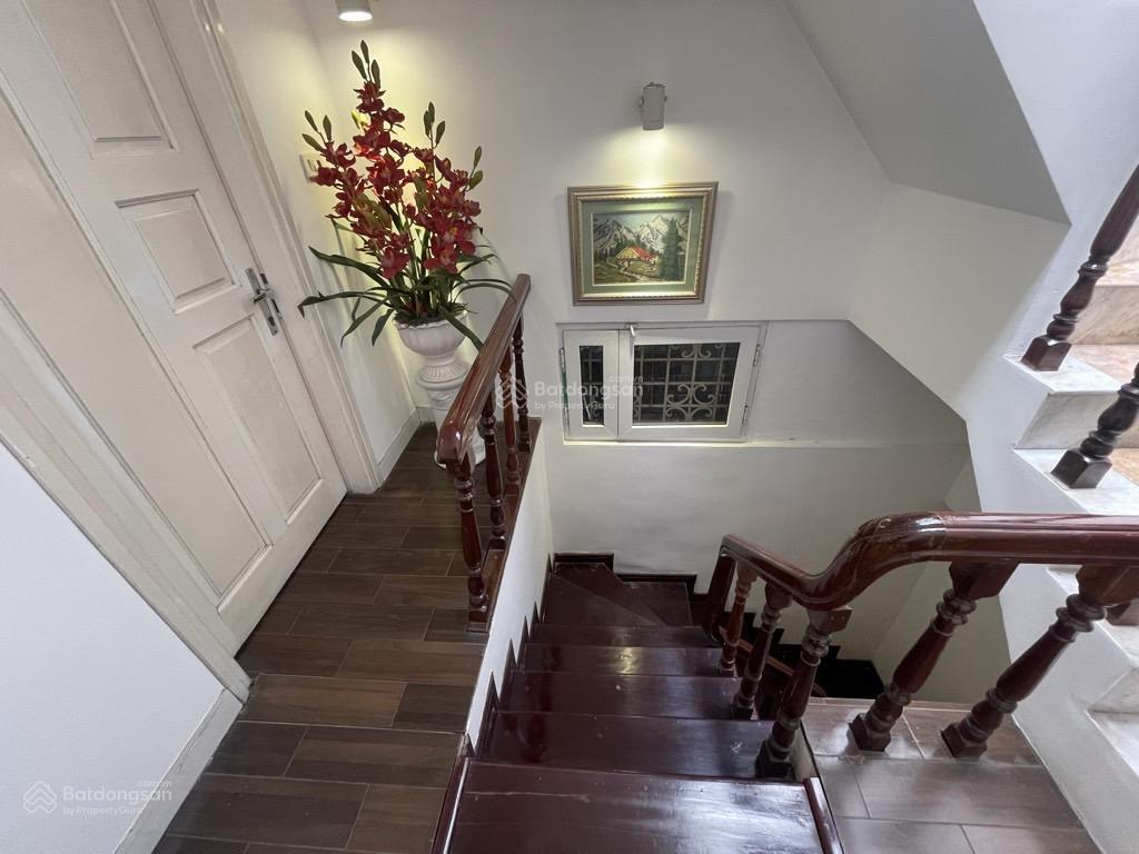 Thiện chí bán nhanh nhà thái hà, ô tô đỗ cửa, nhà tự xây, đẹp, 2 thoáng, gần phố. 60m2 giá 13,5 tỷ