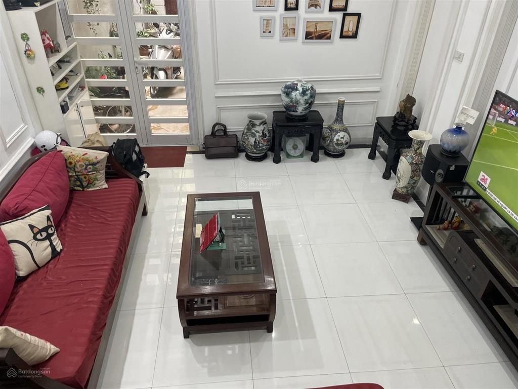 Thiện chí bán nhanh nhà thái hà, ô tô đỗ cửa, nhà tự xây, đẹp, 2 thoáng, gần phố. 60m2 giá 13,5 tỷ