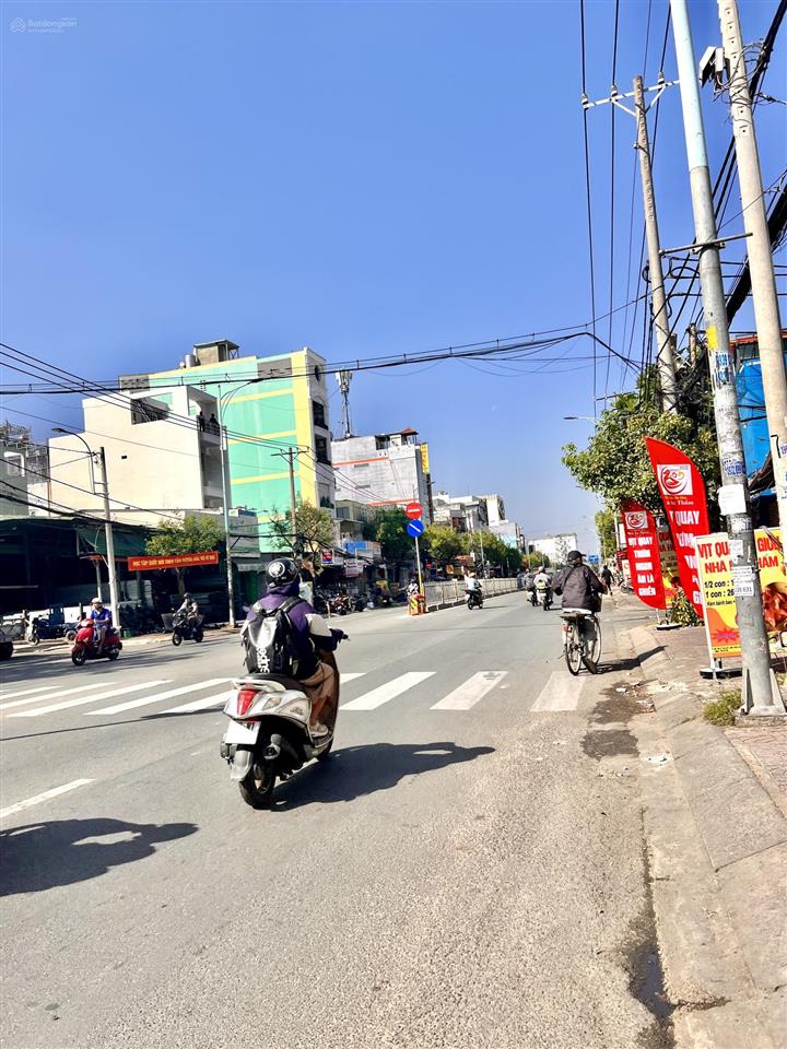 Chỉ hơn 4 tỷ đất trống khu cao tầng lê văn quới 4 x 15m giáp tân phú, q11