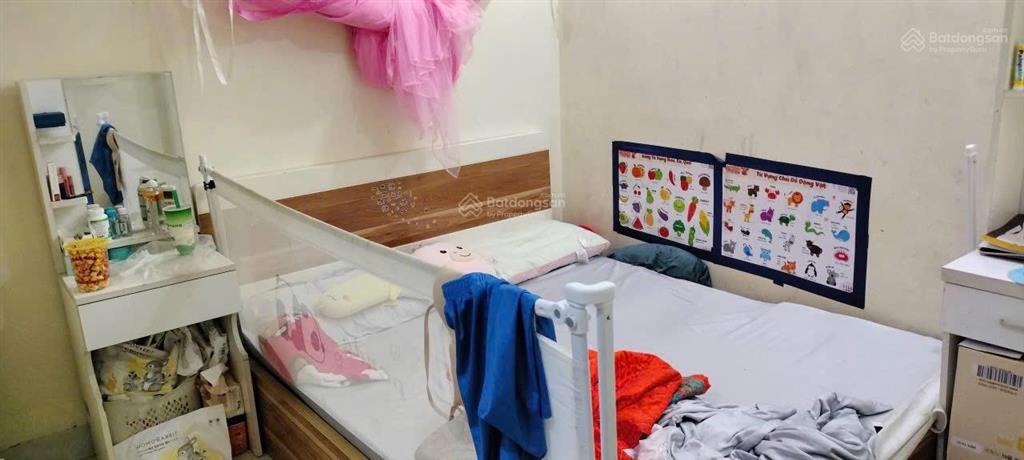 Cho thuê chung cư mini chùa láng 40m², 1pn riêng biệt, full nội thất, gần ngoại thương, giá 5,5tr