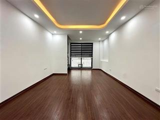 Chủ cần bán gấp  nhà đẹp dân xây  31m  5 tầng  full nội thất xịn  3 ngủ khép kín