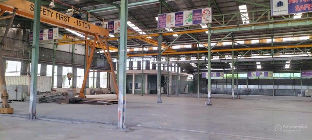 Cho thuê xưởng tổng diện tích 5.400m2 gần kcn lộc anbình sơn.