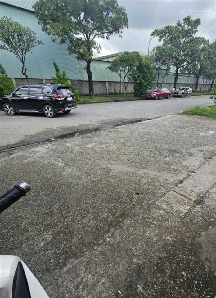 Cho thuê xưởng nhỏ hiếm 650m2 giá rẻ trong kcn tam phước đồng nai
