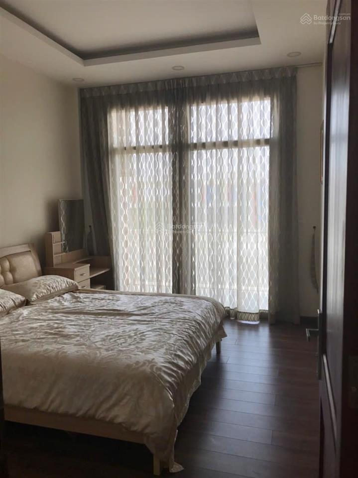 Cho thuê nhà nguyên căn có đất trống 2300m2 mặt tiền đường ql51