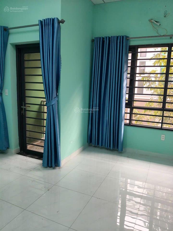 Cho thuê nhà nguyên căn giá rẻ tại oasis city, thới hòa, bến cát, bình dương