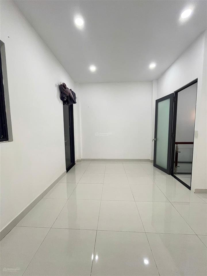 Nhà cho thuê tại oasis city  thới hòa  bến cát  bình dương