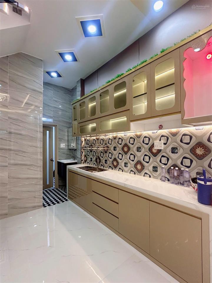 Bán nhanh siêu phẩm nhà đẹp mới 100%, đủ tiện ích xung quanh, thuận tiện di chuyển, giá tốt