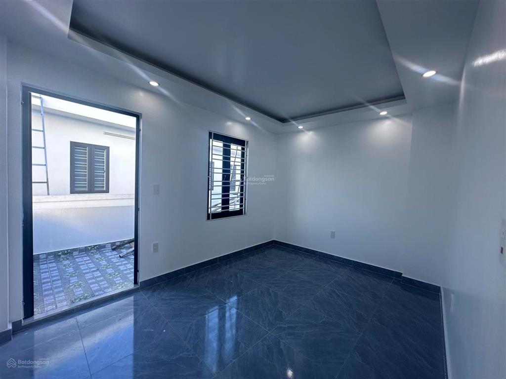 77 spccbán căn nhà mới 56 tiền phong  hải an. diện tích 42m x 3.5 tầng  hướng đông bắc