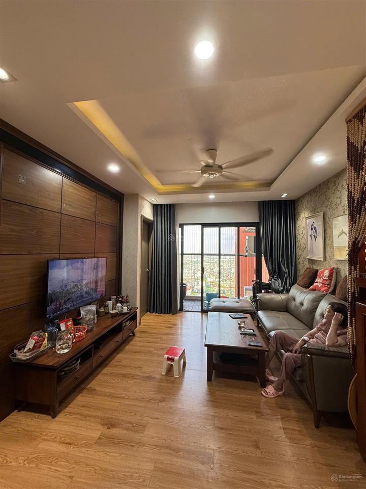 Bán chung cư samsora cầu am, 70m2, 2 phòng ngủ, 2 vs, giá tốt