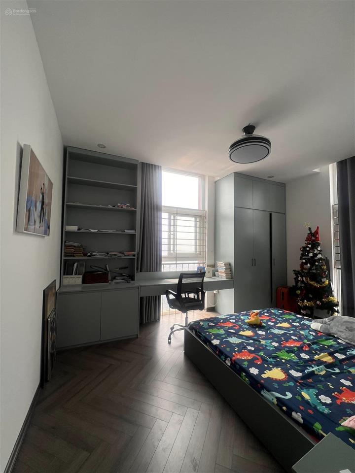 Tôi cần cho thuê chung cư kđt văn khê 114m2, 3 ngủ, 2 vs chỉ 10tr/1 tháng