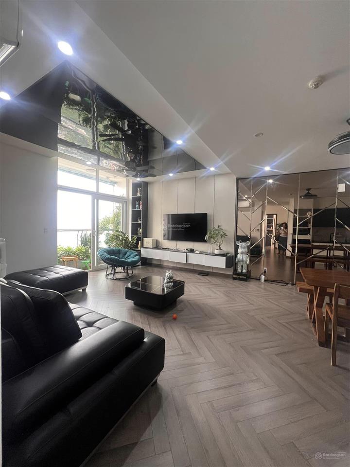 Tôi cần cho thuê chung cư kđt văn khê 114m2, 3 ngủ, 2 vs chỉ 10tr/1 tháng