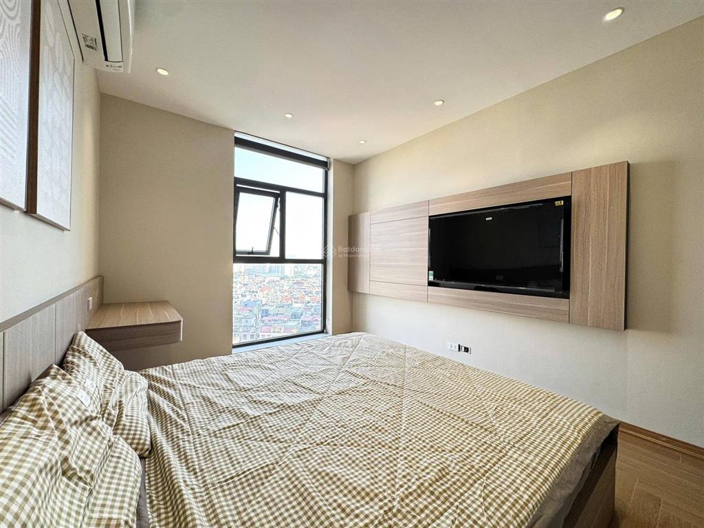 Cho thuê chung cư phùng khoang 85m2, 3 phòng ngủ, 2 vs giá tốt