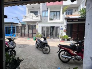 Nhà bán đường bình chiểu, bình chiểu thủ đức dt 10 x 20m giá nhỉnh 7tỷ