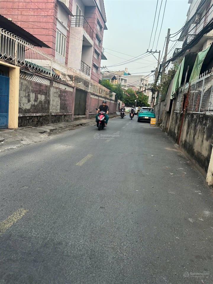 Đất bán đường số 9 linh chiểu gần vincom võ văn ngân  dt 4 x 18,3  6tỷ hơn thương lượng