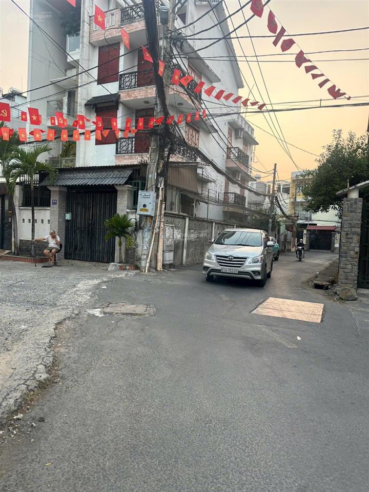 Đất bán đường số 9 linh chiểu gần vincom võ văn ngân  dt 4 x 18,3  6tỷ hơn thương lượng