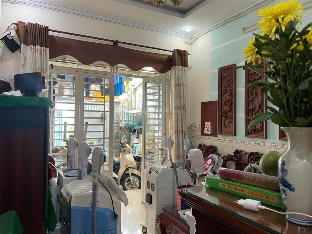 Nhà đường số 11 linh chiểu dt 66m2  4tỷ8