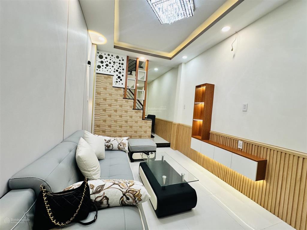 Nhà đẹp đặng văn bi trường thọ trung tâm thủ đức gần xa lộ hà nội 2tầng, 2pn