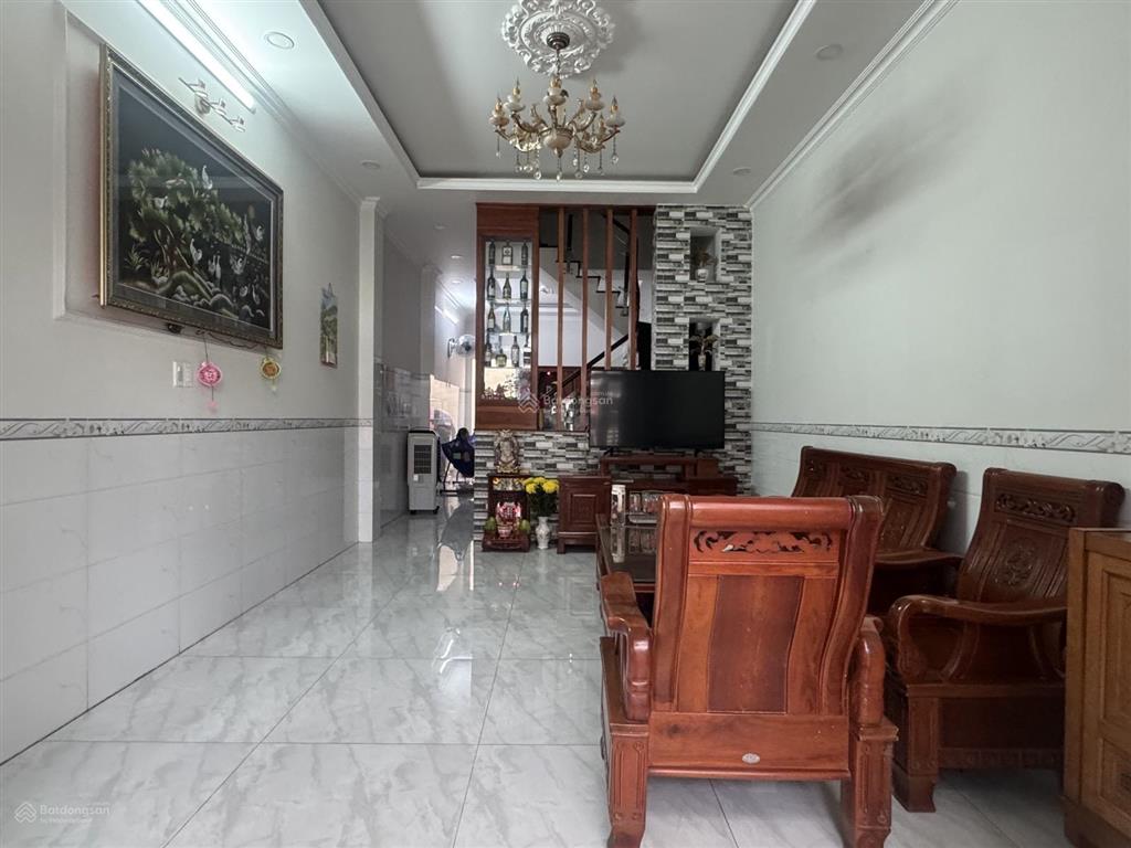 Nhà đường số 26 hiệp bình chánh khu bên sông 3 tầng, 3 pn, đường xe hơi