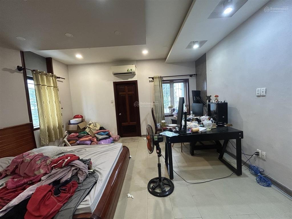 Nhà đường phú châu tam phú thủ đức  4 tầng  dt 5 x 19,9 sổ riêng, hẻm xe hơi 5m