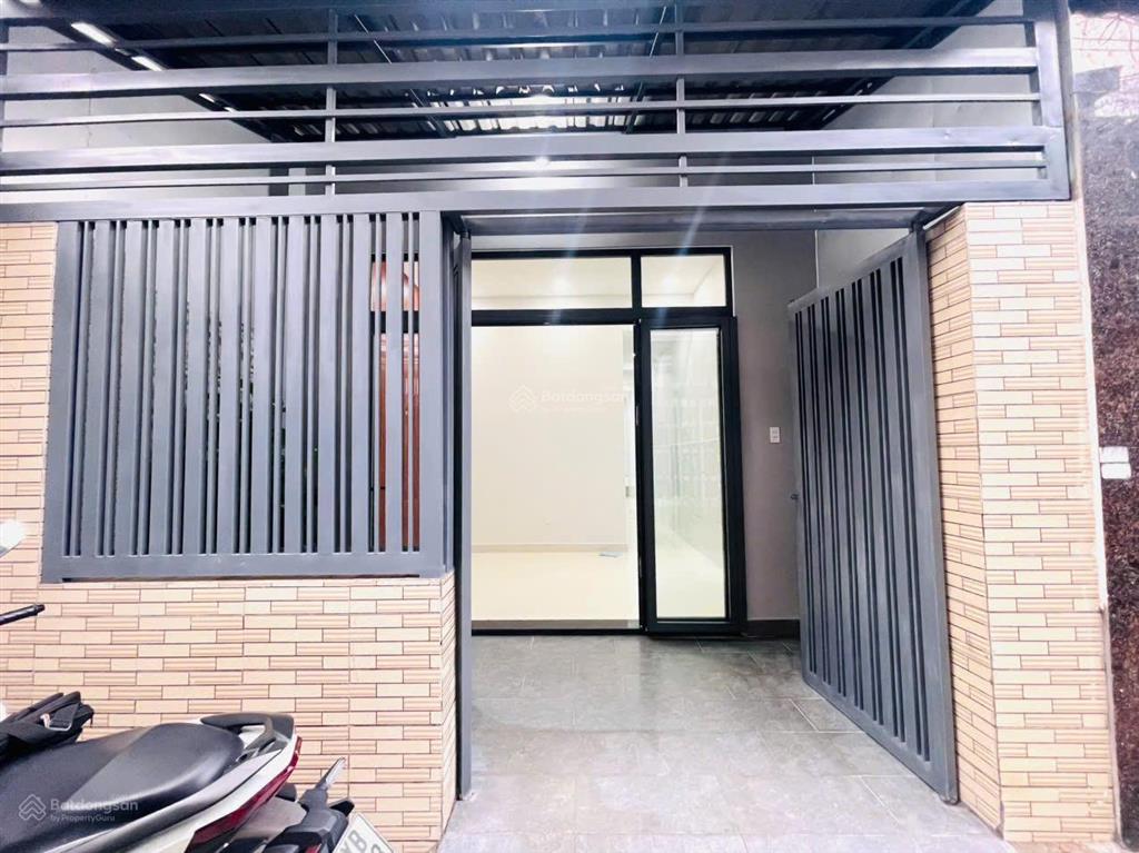 Nhà đường số 10 linh chiểu thủ đức  5tỷ65  mới ở ngay dt 4,2 x 14,5 sổ riêng