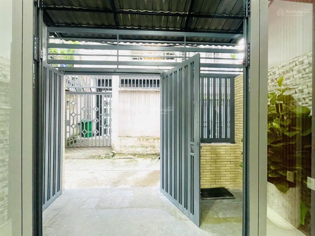 Nhà đường số 10 linh chiểu thủ đức  5tỷ65  mới ở ngay dt 4,2 x 14,5 sổ riêng