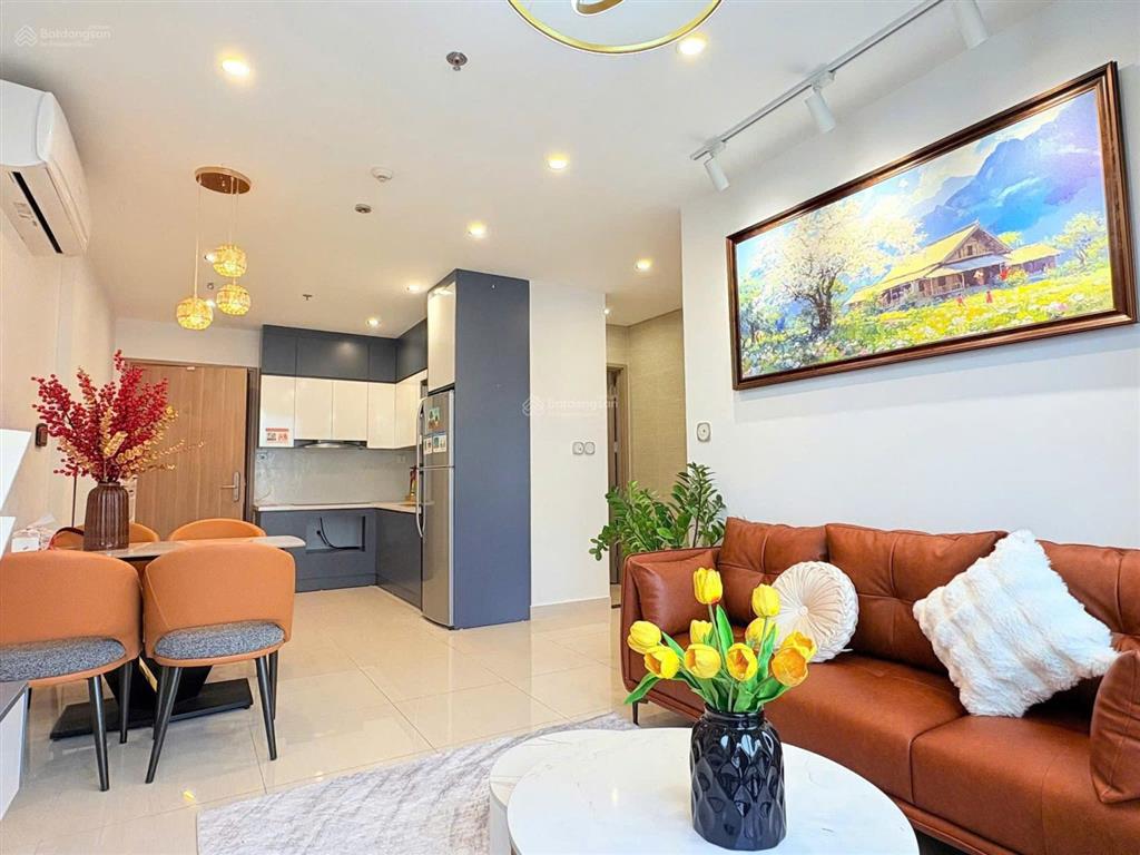 Mình chính chủ cần bán gấp căn 2n full nội thất giá thấp hơn 400tr so với thị trường