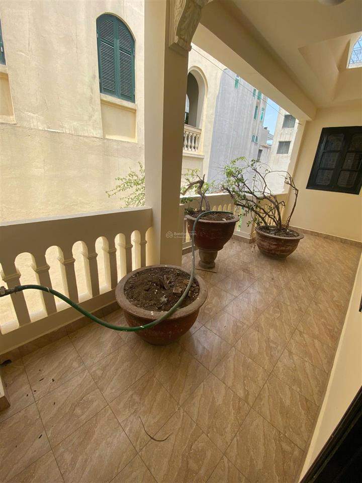 Cần cho thuê nguyên căn nhà hồ ba mẫu, ô đồng lầm 85m2 4 tầng.  0988 155 ***