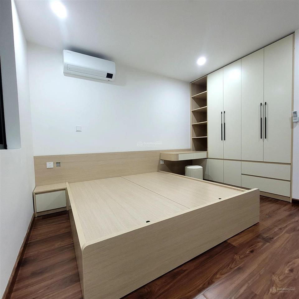 Chính chủ cho thuê căn hộ 3pn, 2wc, 100m2 tại blugem thanh trì nhà mới full nội thất thiết bị.