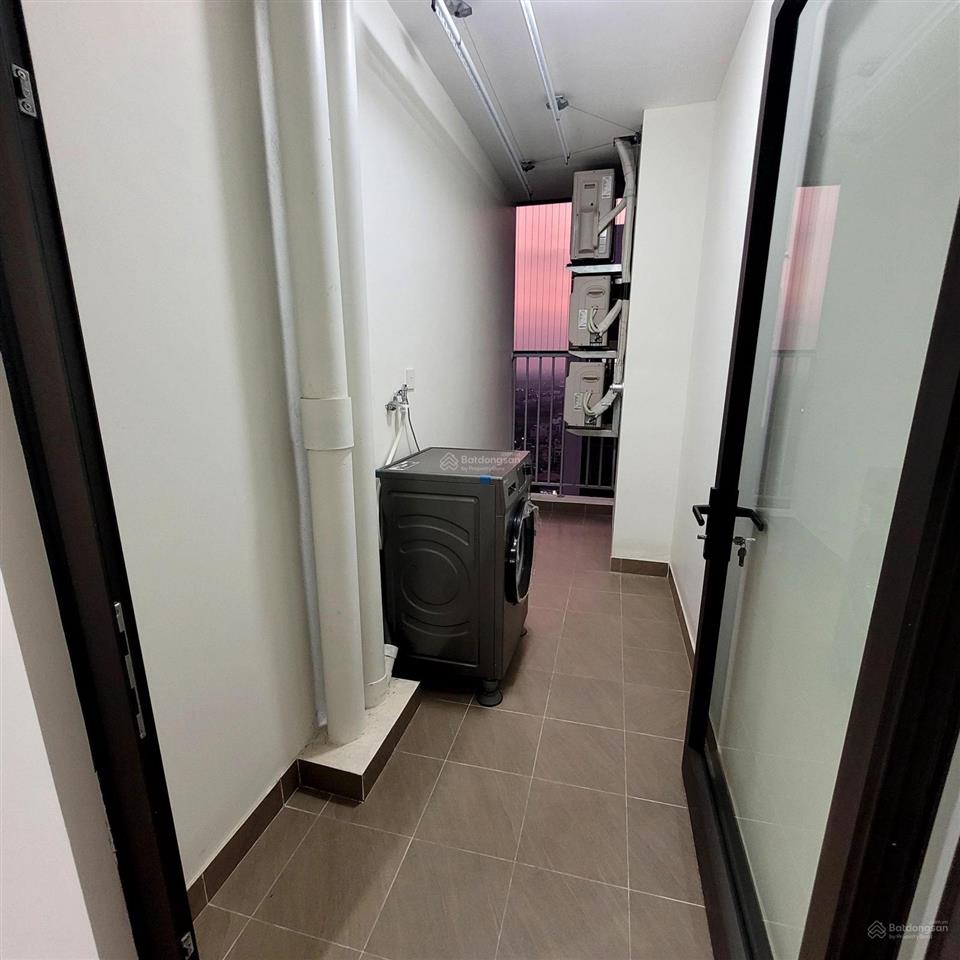 Chính chủ cho thuê căn hộ 3pn, 2wc, 100m2 tại blugem thanh trì nhà mới full nội thất thiết bị.