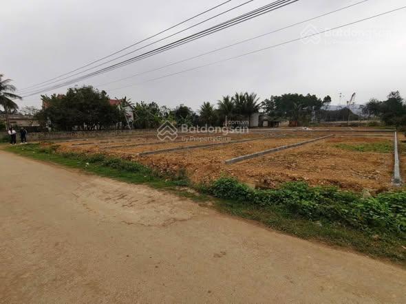 Chỉ hơn 200 triệu/1 lô đất nền 500 m2, 12 m mặt tiền tại thành vinh ven kcn 50m ra quốc lộ