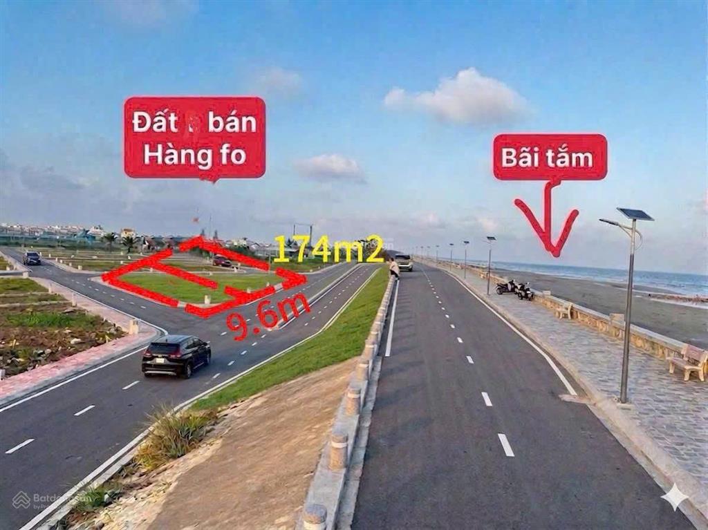 Đất mặt biển kinh doanh dòng tiền khai thác du lịch 100m2, sẵn sổ đẹp, giá chỉ 1,2 tỷ