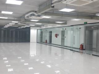 Văn phòng cho thuê mặt tiền phổ quang tân bình dt 350m2 giá chỉ 286.000đ/m2/tháng