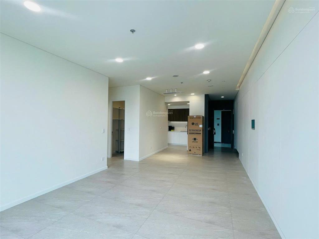 Bán căn góc 3pn zeit thủ thiêm 135m² view sông & bitexco  giá 36,5 tỷ bao phí  có hđ thuê