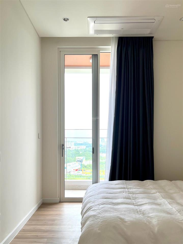 Bán căn góc 3pn zeit thủ thiêm 135m² view sông & bitexco  giá 36,5 tỷ bao phí  có hđ thuê