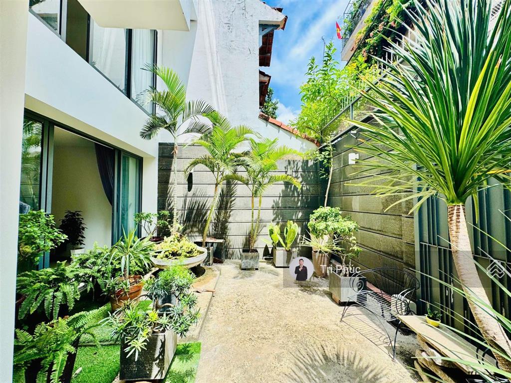 Gấp bán,chỉ 28ty98 bl siêu phẩm nhà phố vườn 8x20 7pn ngay hoàng văn thụ phú nhuận,gần sân bay,