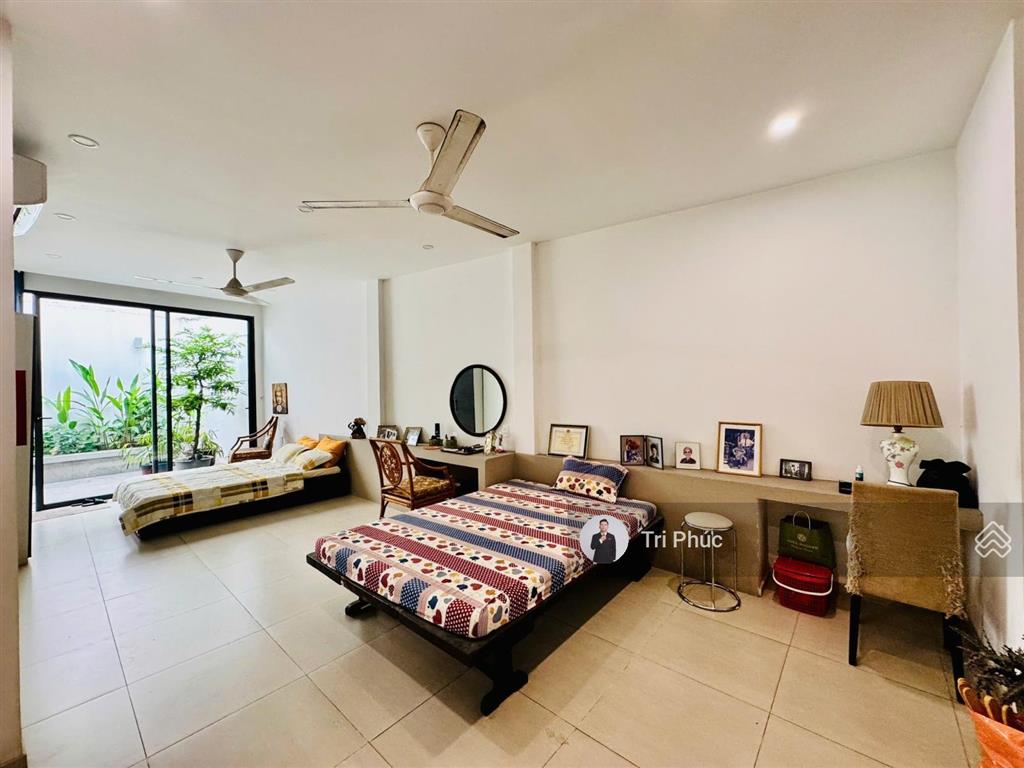 Gấp bán,chỉ 28ty98 bl siêu phẩm nhà phố vườn 8x20 7pn ngay hoàng văn thụ phú nhuận,gần sân bay,