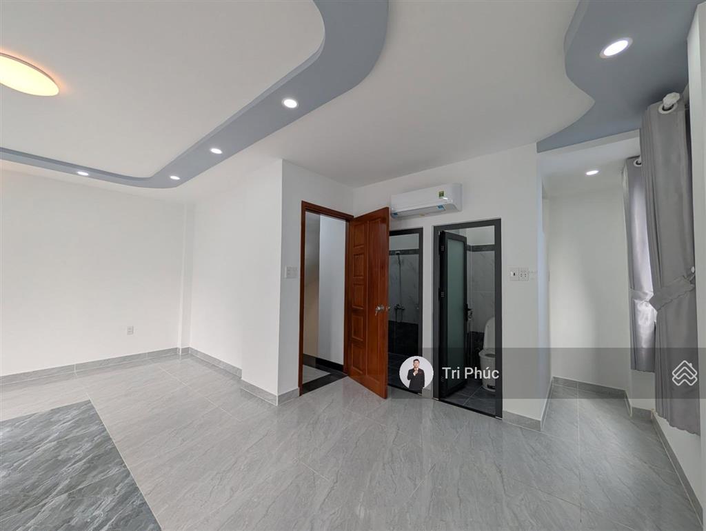 Gấp bán  nhỉnh 8 tỷ  nhà xây mới 50m² 5 tầng 4pn ngay lê văn sỹ phú nhuận