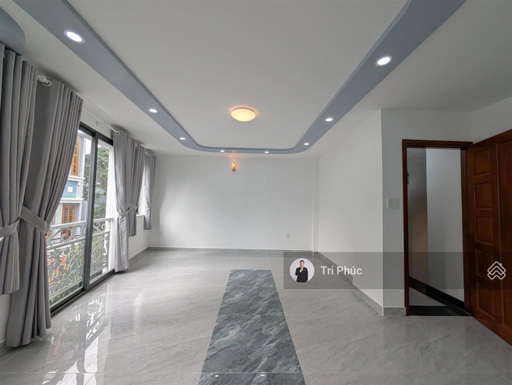 Gấp bán  nhỉnh 8 tỷ  nhà xây mới 50m² 5 tầng 4pn ngay lê văn sỹ phú nhuận