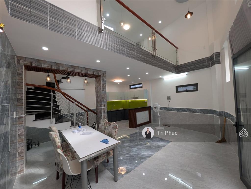 Gấp bán  nhỉnh 8 tỷ  nhà xây mới 50m² 5 tầng 4pn ngay lê văn sỹ phú nhuận