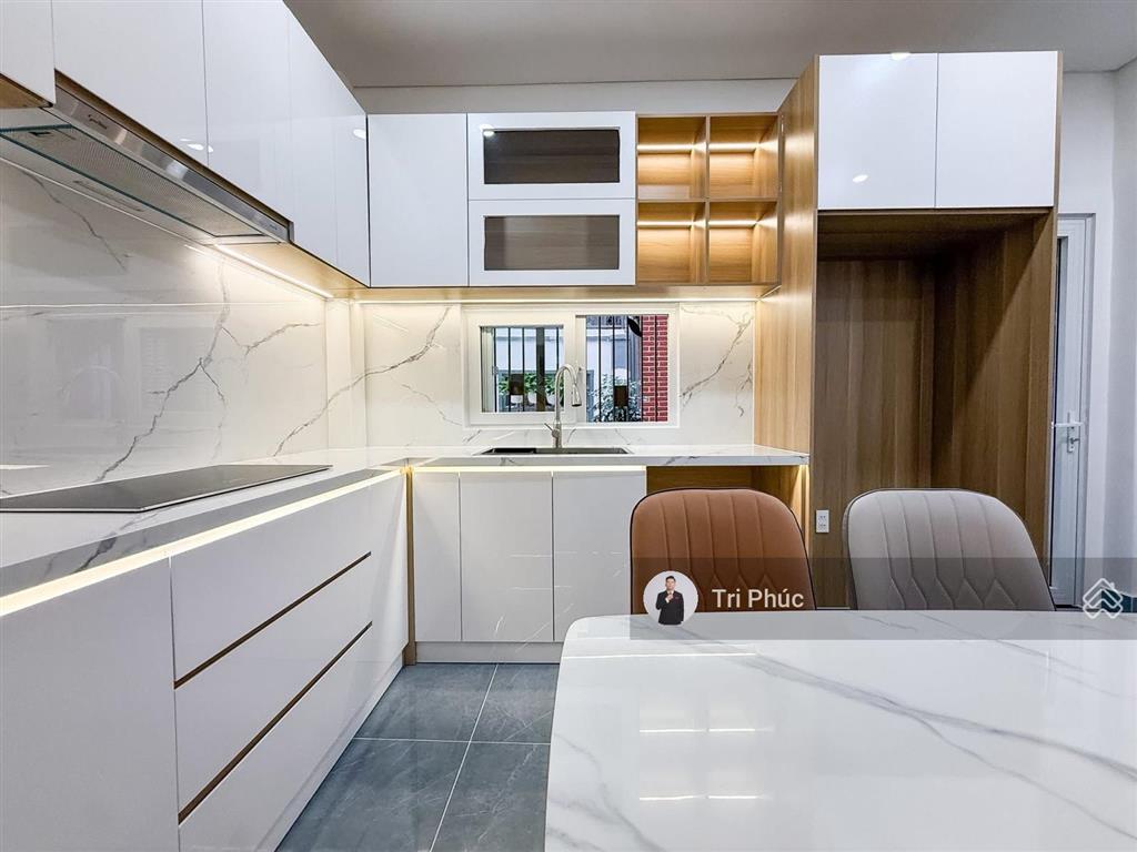 Chỉ 7.xtỷ tl, nhà mới đẹp gần 50m2 4 tầng 4pn sát hẻm xe tải thông phan xích long, phú nhuận